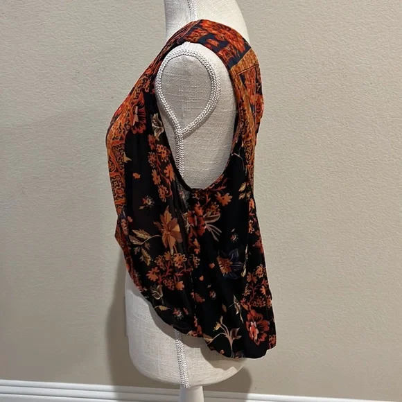 FREE PEOPLE FLORAL TANK TOP SIZE S - Picture 3 of 8